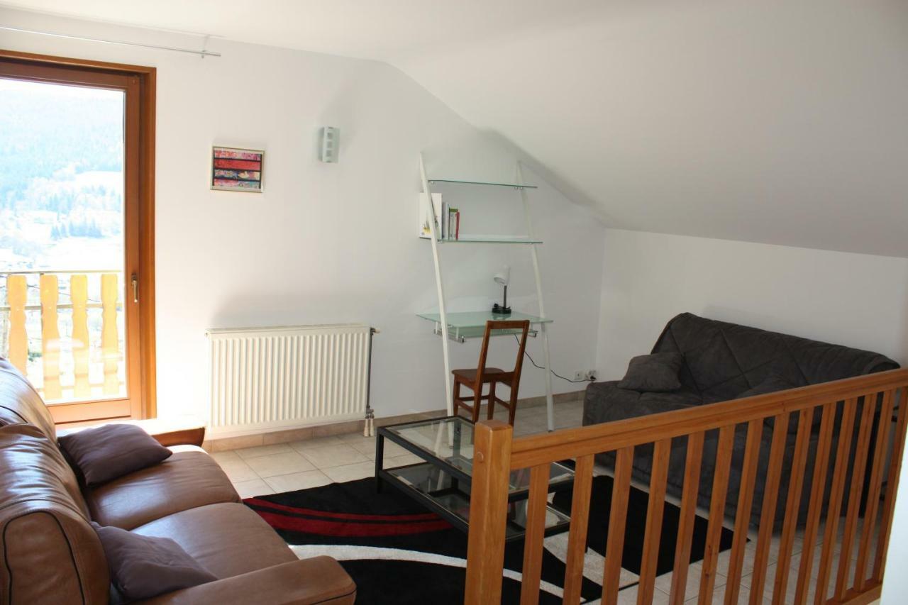 La Maison Jaune Cleurie 외부 사진